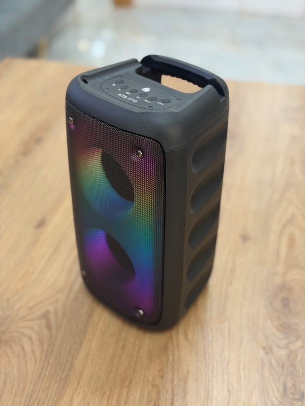 اسپیکر kts_1710 با نور پردازی RGB و کیفیت ساخت بالا
