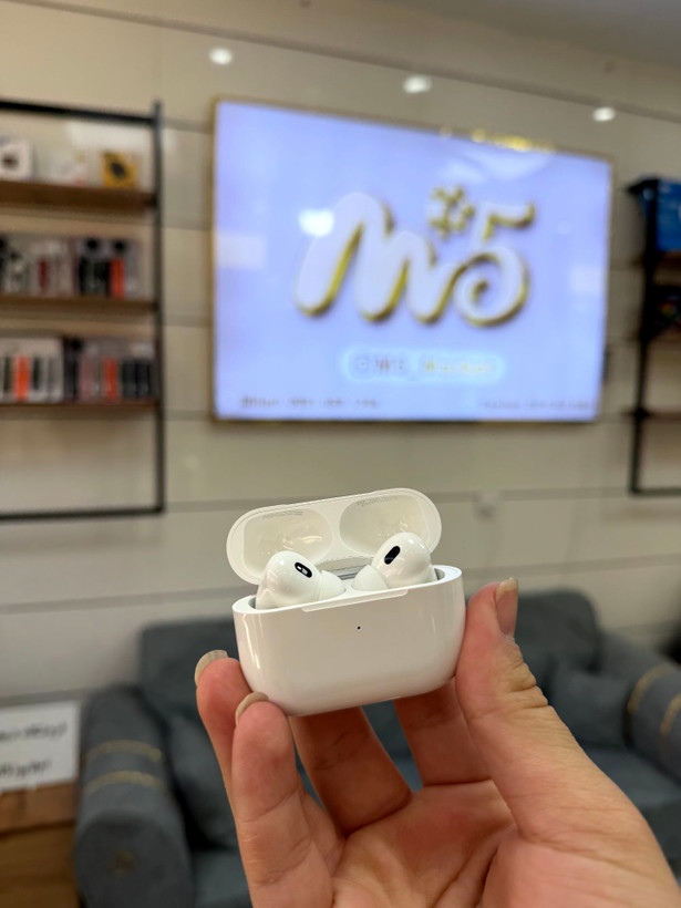 ایرپاد، مدل Air PodsPro 2 با کیفیت فوق العاده در پخش و باتری بینظیر