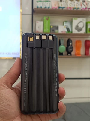 پاوربانک V-Smart مدل VS-516 | ظرفیت 30000 میلیآمپر ساعت، شارژ سریع 22.5 وات و نمایشگر دیجیتال