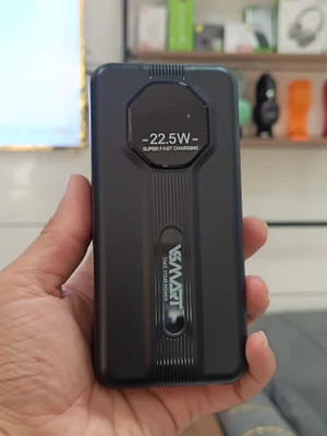 پاوربانک V-Smart مدل VS-516 | ظرفیت 30000 میلیآمپر ساعت، شارژ سریع 22.5 وات و نمایشگر دیجیتال
