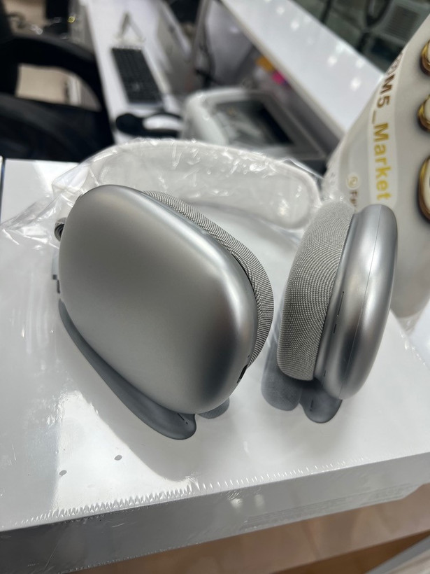 هدفون بیسیم طرح اپل مدل AirPods Max High-Copy با درگاه شارژ USB-C و کیس محافظ | نسخه جدید مستر کپی