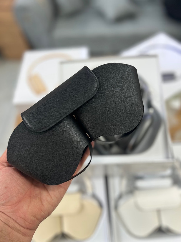 هدفون بیسیم طرح اپل مدل AirPods Max High-Copy با درگاه شارژ USB-C و کیس محافظ | نسخه جدید مستر کپی