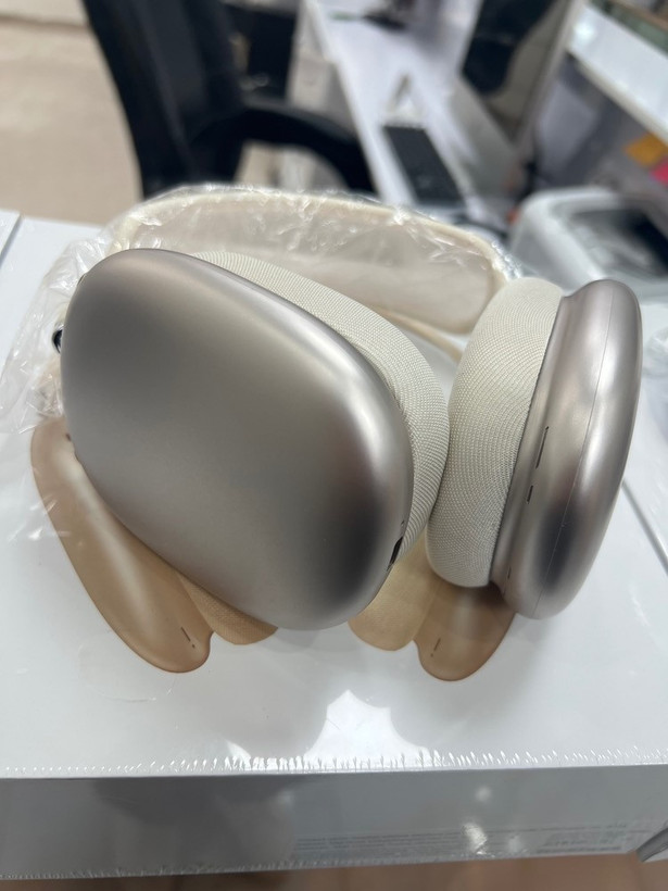 هدفون بیسیم طرح اپل مدل AirPods Max High-Copy با درگاه شارژ USB-C و کیس محافظ | نسخه جدید مستر کپی