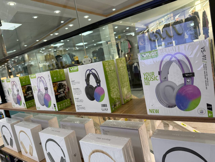 هدفون بلوتوثی و گیمینگ VSAMART مدل VS-911 | مجهز به تکنولوژی Pure Bass و نورپردازی RGB | طراحی تاشو