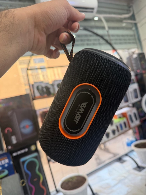 اسپیکر بلوتوثی VSMART مدل VS-801 | اسپیکر قدرتمند با بیس عمیق، نورپردازی RGB خیرهکننده، بلوتوث ۵.۳ و قابلیت TWS