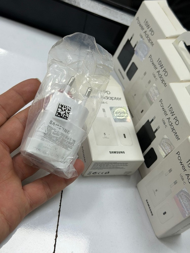 شارژر دیواری سامسونگ EP-TA800 | آداپتور شارژ سریع 15W PD، تک پورت USB-C، اصالت تضمینشده