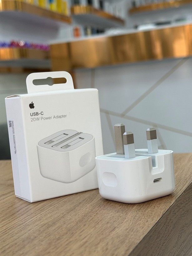 آداپتور شارژ 20W اپل مدل A2344 | باکیفیت و استاندارد | مناسب برای iPhone، iPad و Apple Watch (پین تاشو)