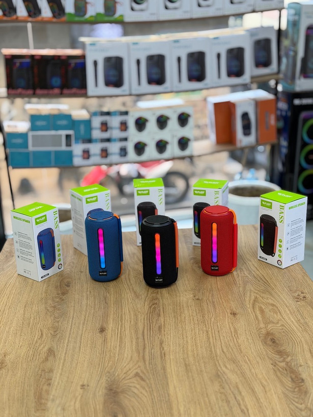 اسپیکر بلوتوثی VSMART مدل VS-808 | نورپردازی RGB | توان ۶.۵ وات | قابلیت TWS