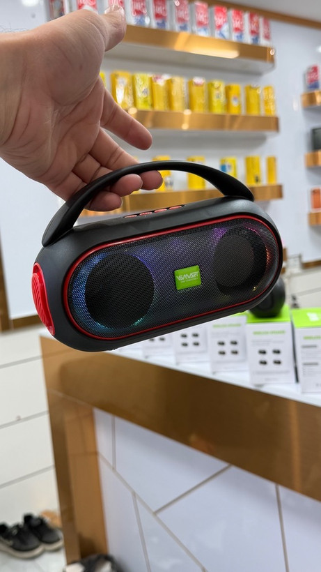 اسپیکر بیسیم VSMART مدل VS-811 | صدای استریو، نورپردازی RGB و توان 8 وات
