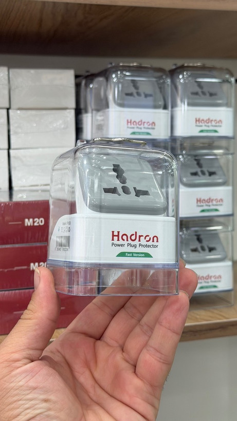 محافظ و مبدل هوشمند برق هادرون (Hadron P103) | نسخه Fast Version با گارانتی ۳۶ ماهه | اورجینال