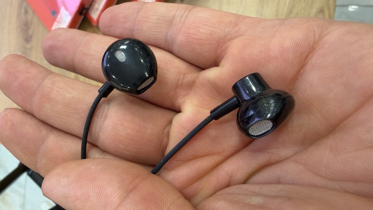 هدفون بیسیم ورزشی JBL Harman مدل YG17 | پشتیبانی از کارت حافظه و نمایشگر LED