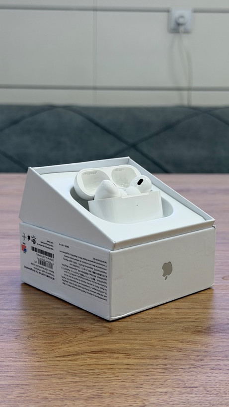هندزفری بیسیم اپل مدل AirPods Pro 2 (پورت USB-C) | کیس شارژ MagSafe