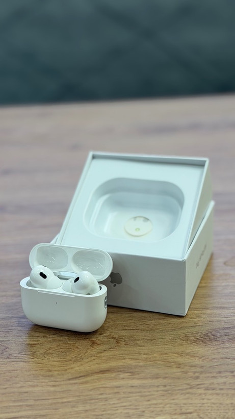 هندزفری بیسیم اپل مدل AirPods Pro 2 (پورت USB-C) | کیس شارژ MagSafe